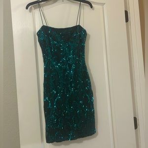 emerald green homecoming dress size Medium
